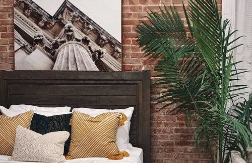 Bono Casa | The Vault- a bank turned unique stay