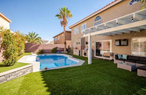 Enterprise Casa | The Vegas Villa
