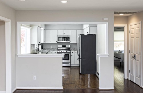 Northeast Virginia Beach Casa | The VIBE House with POOL!