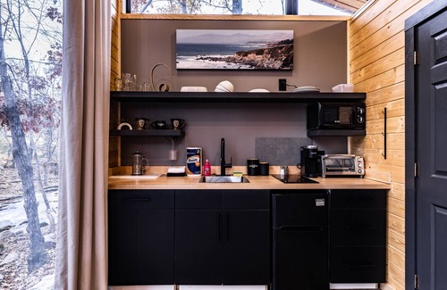 Peterstown Cabina | The View Glass Cabin at Four Fillies Lodge