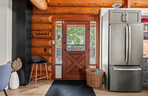 Vernon Chalet De Esquí | The View Point Lodge Cozy Log House with Hot Tub
