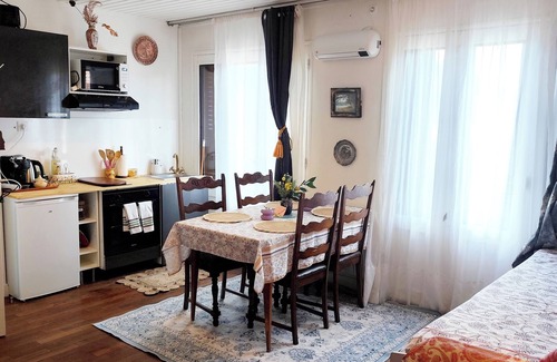 Jouy-le-Moutier Casa | The Villa de Moutier near the hobbies ile and Paris
