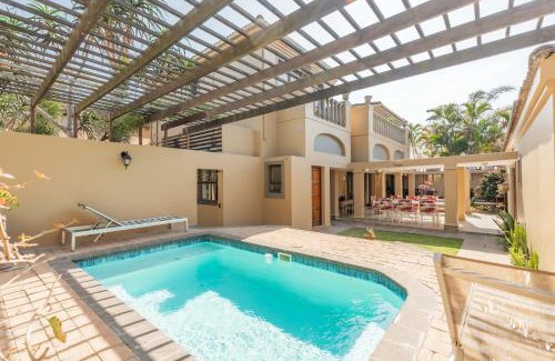 Umhlanga Cama Y Desayuno | The Villa Umhlanga