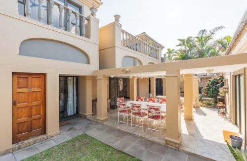 Umhlanga Cama Y Desayuno | The Villa Umhlanga