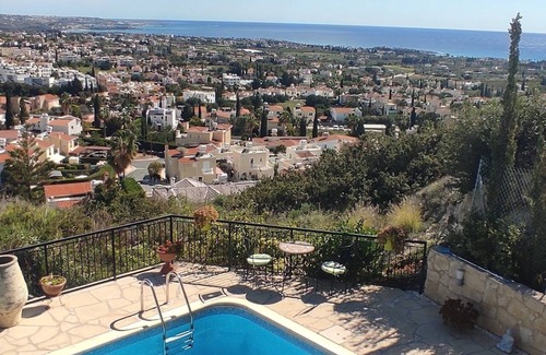Peyia Town Villa | The Villa with a VIEW - only 5 minute drive from Peyia Village, 15 min walk