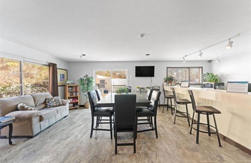 Gilford Apartamento | The Village at Paugus Bay Condo!