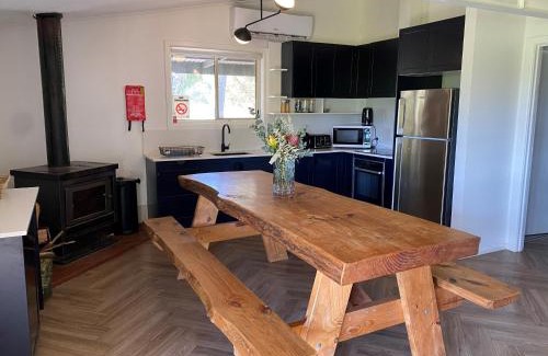 Strath Creek Casa | The Village Green Bunkhouse