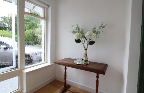 Clarinbridge Casa | THE VILLAGE HOUSE on Wild Atlantic Way CLARINBRIDGE VILLAGE