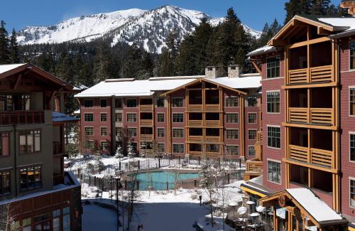 Mammoth Lakes Complejo | The Village Lodge