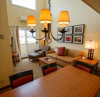Lincoln Complejo | The Villages of Loon Mountain Fixed