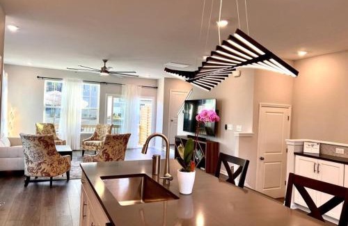 Durham Casa | The Villas Buckingham 10 mins to RDU Airport Duke Downtown