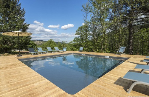 Ribes Villa | White Villas