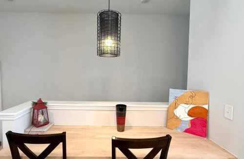 Durham Casa | The Villas The One Villa by RDU Airport with Indoor Heated Pool and Gym