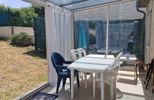 Montsoreau Casa | The vineyard garden