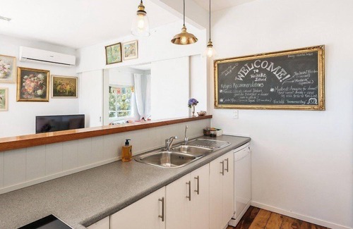 Oneroa Cabaña | The Vintage Cottage, Oneroa