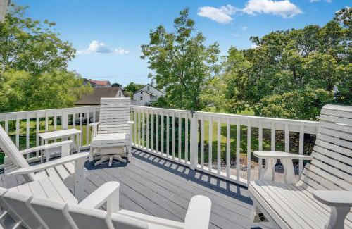 Chincoteague Casa | The Virginia Lee