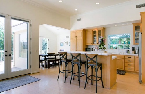 Malibu Casa | The Vista Malibu Mountaintop Retreat Villa & Garden