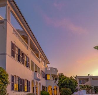 Fresnaye Casa | The Walden Suites
