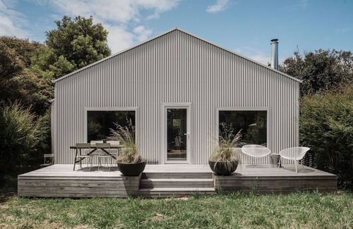 Walkerville Casa | The Walkerville Shed; Comfort & Serenity with Linen and High speed Wifi