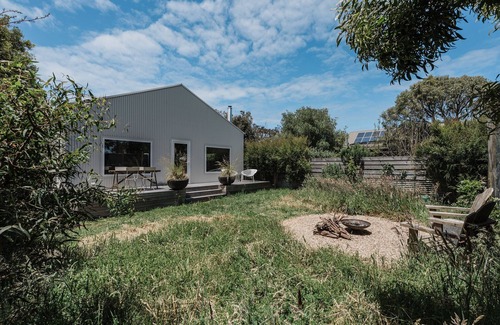 Walkerville Casa | The Walkerville Shed; Comfort & Serenity with Linen and High speed Wifi