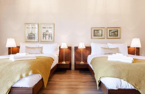 Stratford Casa | The Wallace Suite - Stratford