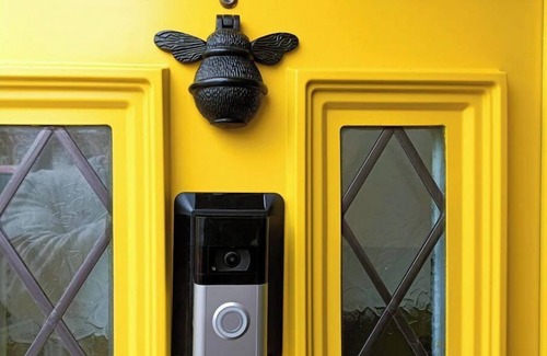 Splott Casa | The Wanderer - Lovely 3bd House - upto 10 guests.