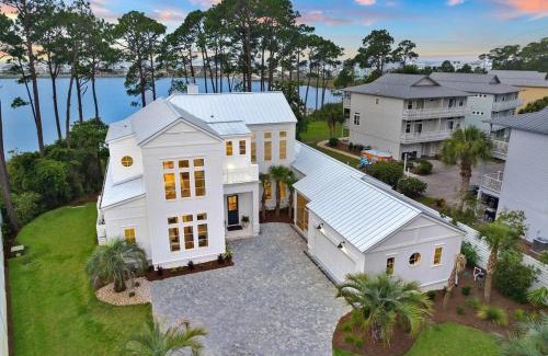 Dune Allen Beach Casa | The Waterfront (by Ember Stays)