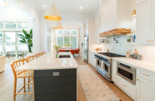 Dune Allen Beach Casa | The Waterfront (by Ember Stays)