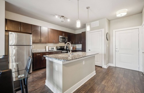 South Arlington Apartamento | The Watson 340 I Comfy 2 Bed 1 Bath