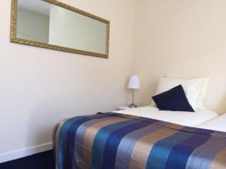Ouderkerk Aan de Amstel Cama Y Desayuno | The Waverly House