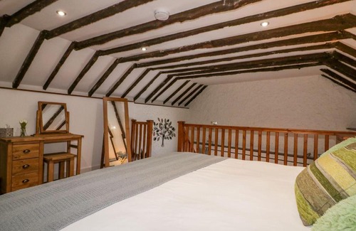 Pillaton Hotel | The Weary Friar Inn