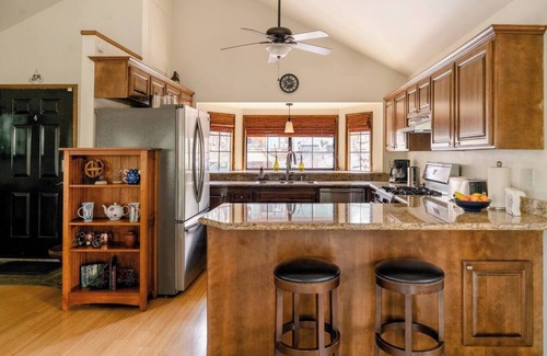 Big Bear Lake Chalet De Esquí | The Wee Hoose (in The Village, spacious and comfy)