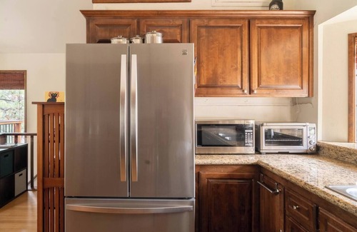 Big Bear Lake Chalet De Esquí | The Wee Hoose (in The Village, spacious and comfy)