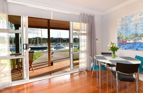 Arkles Bay Apartamento | The Weiti Waterfront