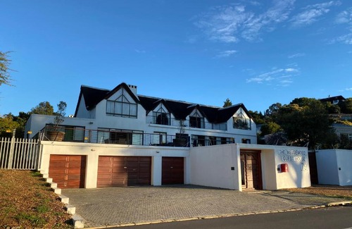 Eikenbosch Casa | The Welgemoed Guest House