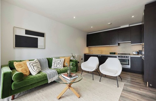 Harlesden Apartamento | The Wembley Hideaway - Bright 2BDR Flat