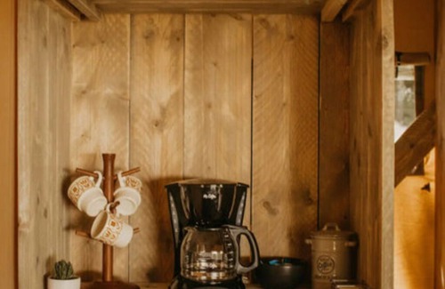 Flag Pond Apartamento | The Wesley Unit 5- Not Pet Friendly - Glamping Retro