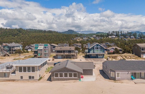 Oregon Coast Casa | The Westerly # 121 - Cabaña frente al mar con impresionantes vistas, acceso directo a la playa. Mascota amigable.