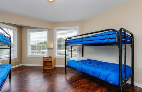 Lincoln City Casa | The Whale