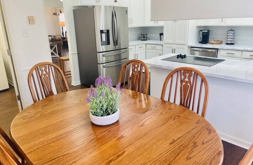 Flowood Casa | The Whipporwill House at the Rez!⛵️ Pet Friendly!