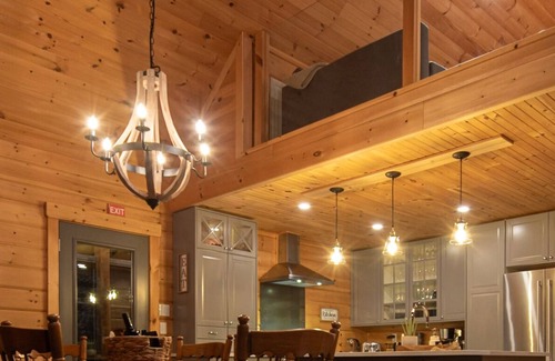 Northern Bruce Peninsula Chalet De Esquí | The Whiskey Harbour - Waterfront Luxury Listing