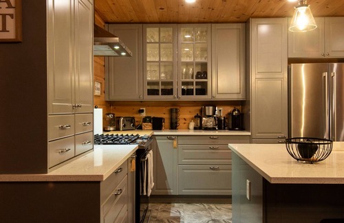 Northern Bruce Peninsula Chalet De Esquí | The Whiskey Harbour - Waterfront Luxury Listing