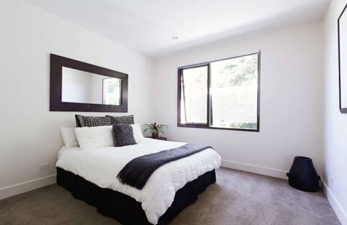 Musannah Casa | The white beach