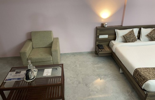 Pune Hotel | The White Castle