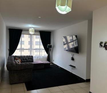 Athi River Casa | The white cottage