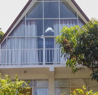 Doluwa Otro | The White Cottages Kandy.