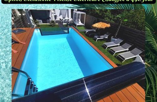 Chateauroux Casa | The White Home Broadway Love Room