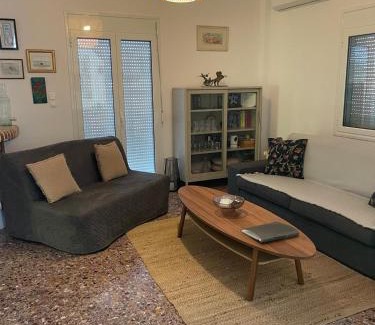 Salamis Casa | The White House - Aianteio