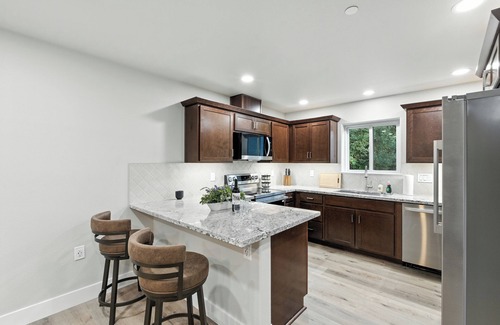 West Village Cabina | The White House | Unit 3