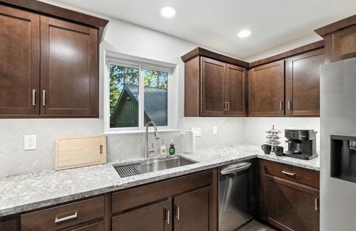 West Village Cabina | The White House | Unit 3
